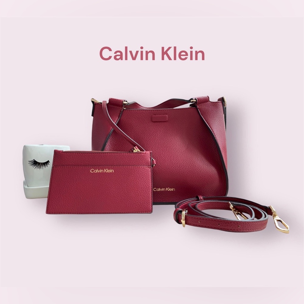 NWOT-Calvin Klein Estelle Women’s Crossbody/Handbag w/Removable Wristlet Wallet